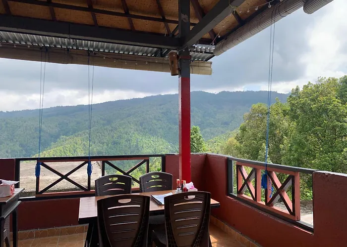 Warung Jojo And Homestay