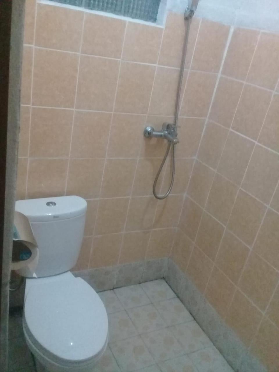 Privatunterkunft Warung Jojo And Munduk